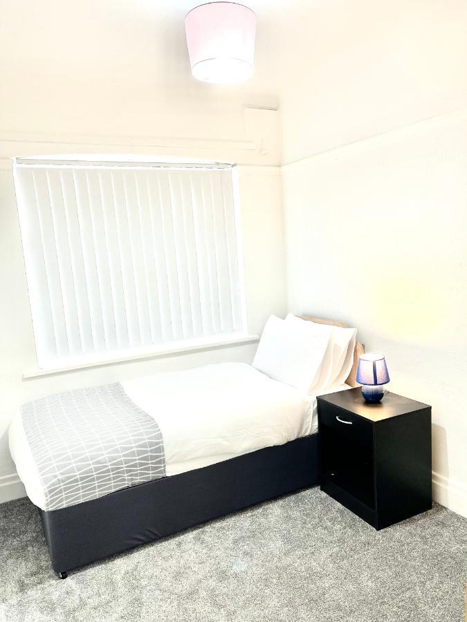 Lotus Home Wallasey Exterior photo
